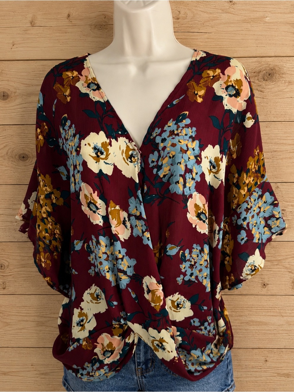 Umgee Burgundy Floral V-Neck Blouse - Picture 2 of 10